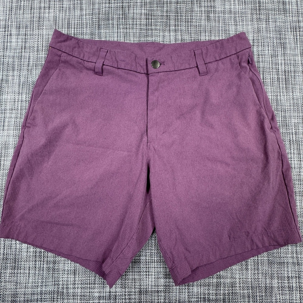 Lululemon Mens 31 Commission Light Shorts Purple Classic Fit Lightweight Chino